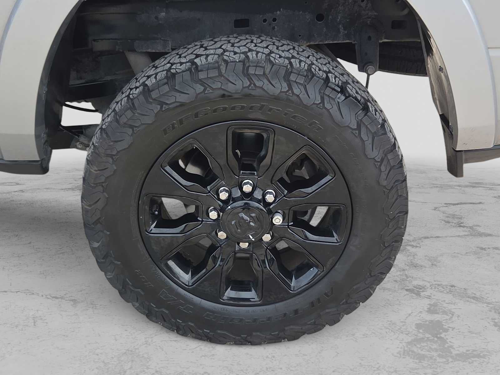 2022 RAM 2500 Limited Mega Cab 4x4 6'4' Box