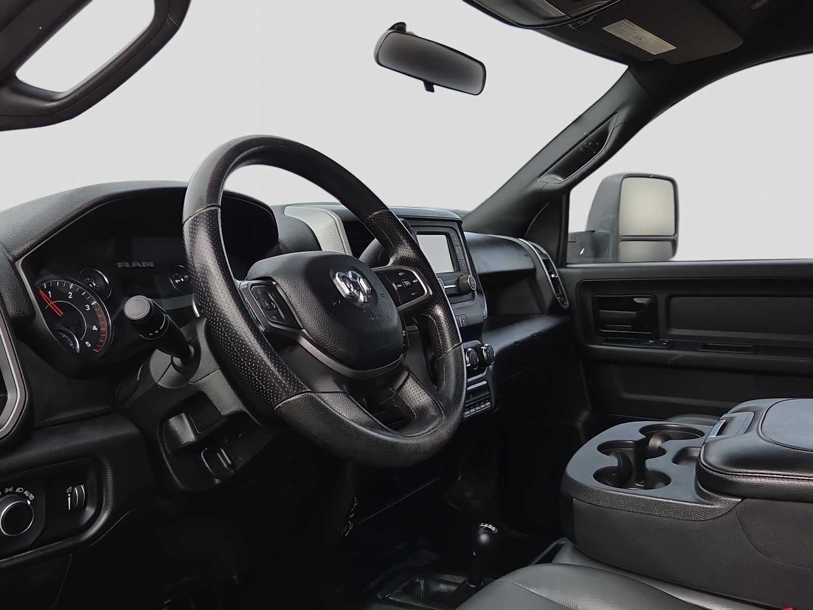 2024 RAM 5500 Chassis Tradesman/SLT/Laramie/Limited