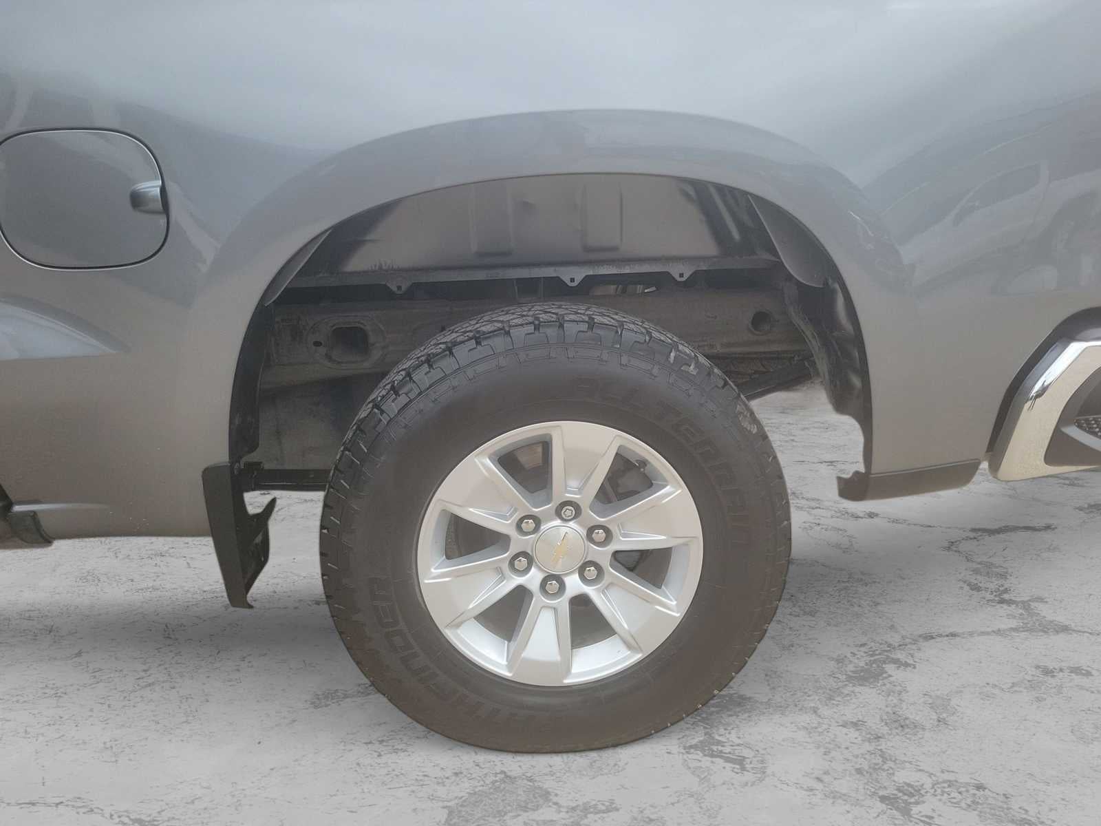 2021 Chevrolet Silverado 1500 2WD Crew Cab Short Bed LT