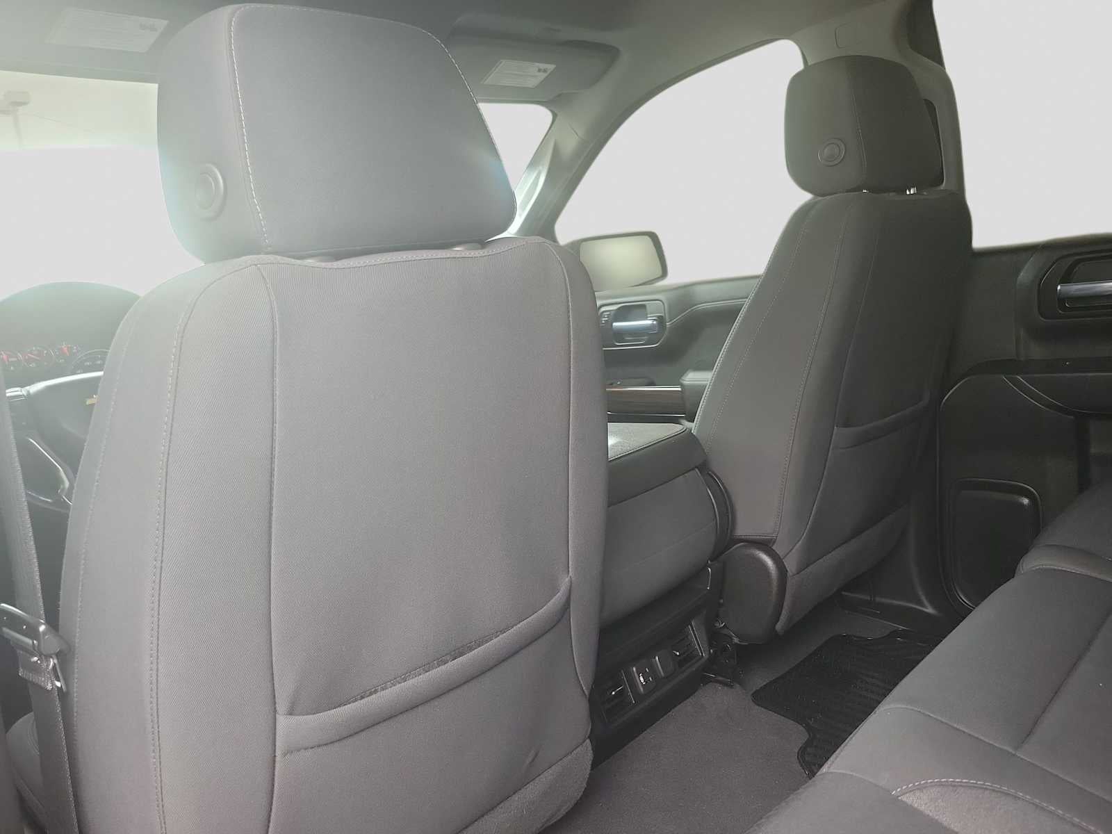 2021 Chevrolet Silverado 1500 2WD Crew Cab Short Bed LT