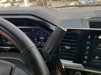 2025 Chevrolet Silverado 1500 4WD Crew Cab Standard Bed LT