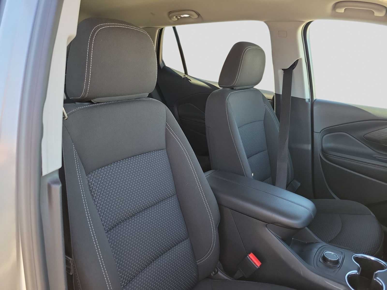 2024 GMC Terrain FWD SLE