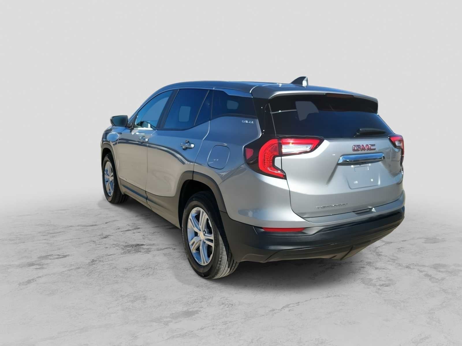 2024 GMC Terrain FWD SLE