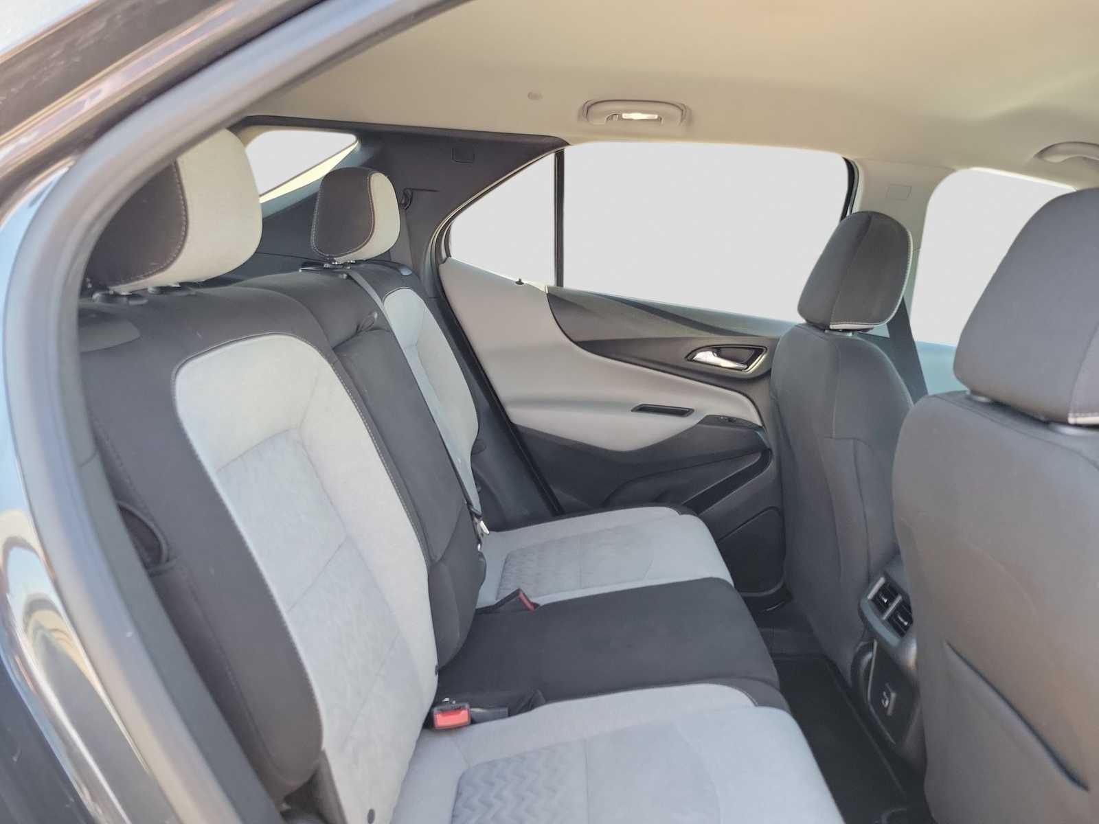2022 Chevrolet Equinox FWD LS