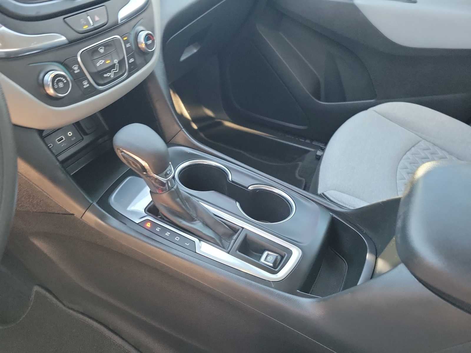 2022 Chevrolet Equinox FWD LS