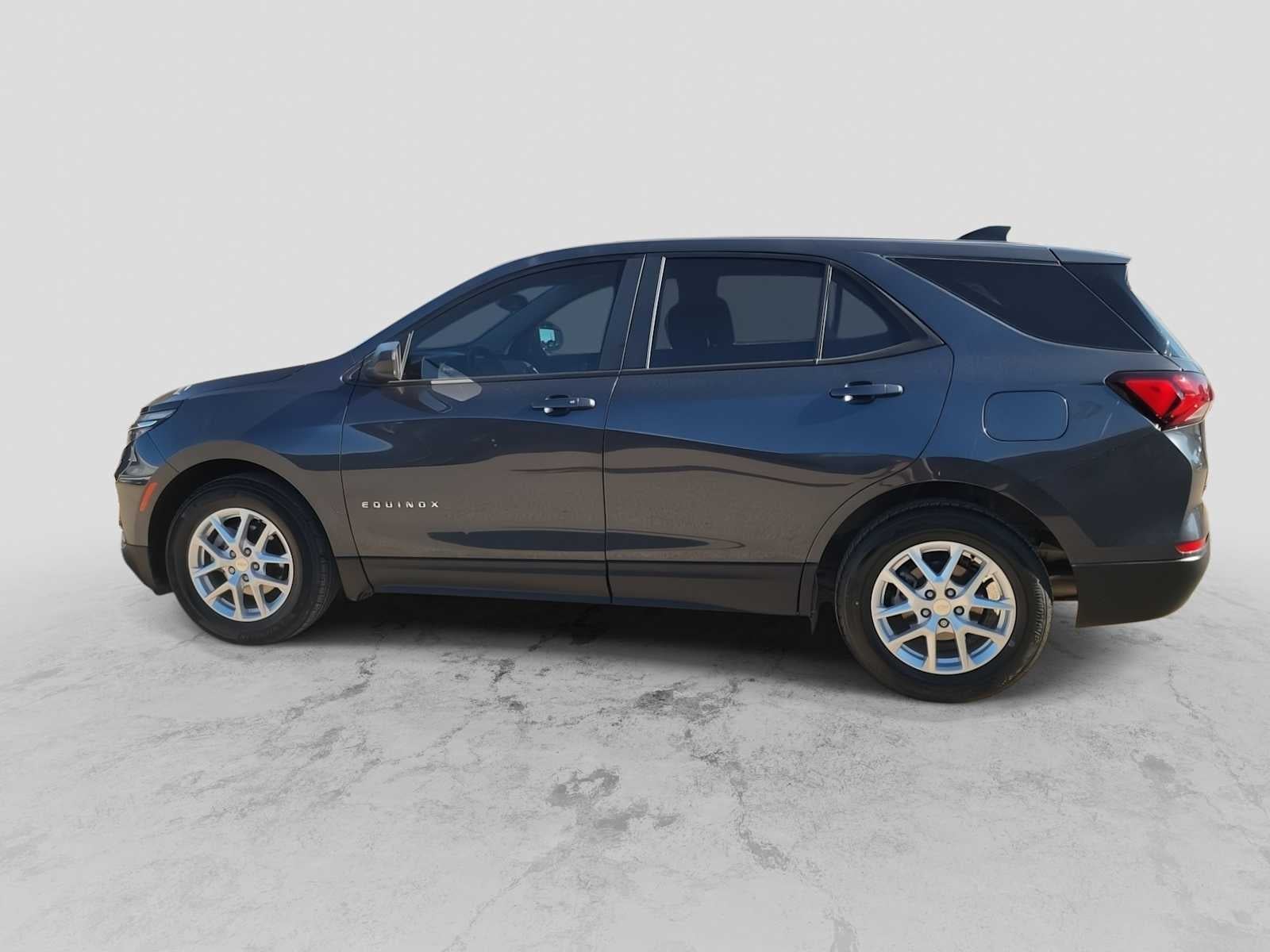 2022 Chevrolet Equinox FWD LS