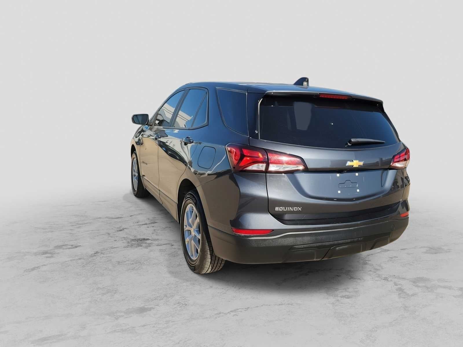 2022 Chevrolet Equinox FWD LS