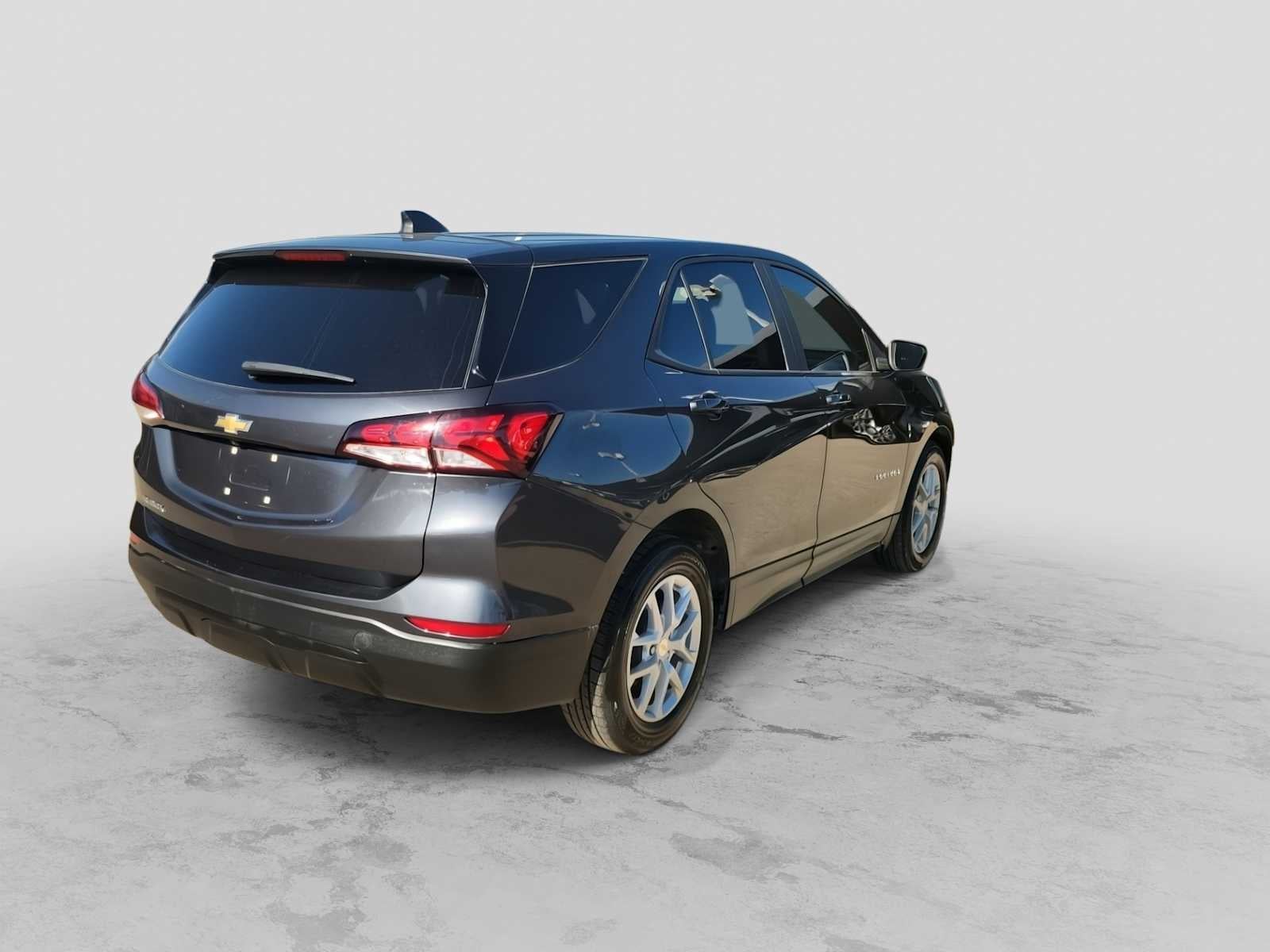 2022 Chevrolet Equinox FWD LS