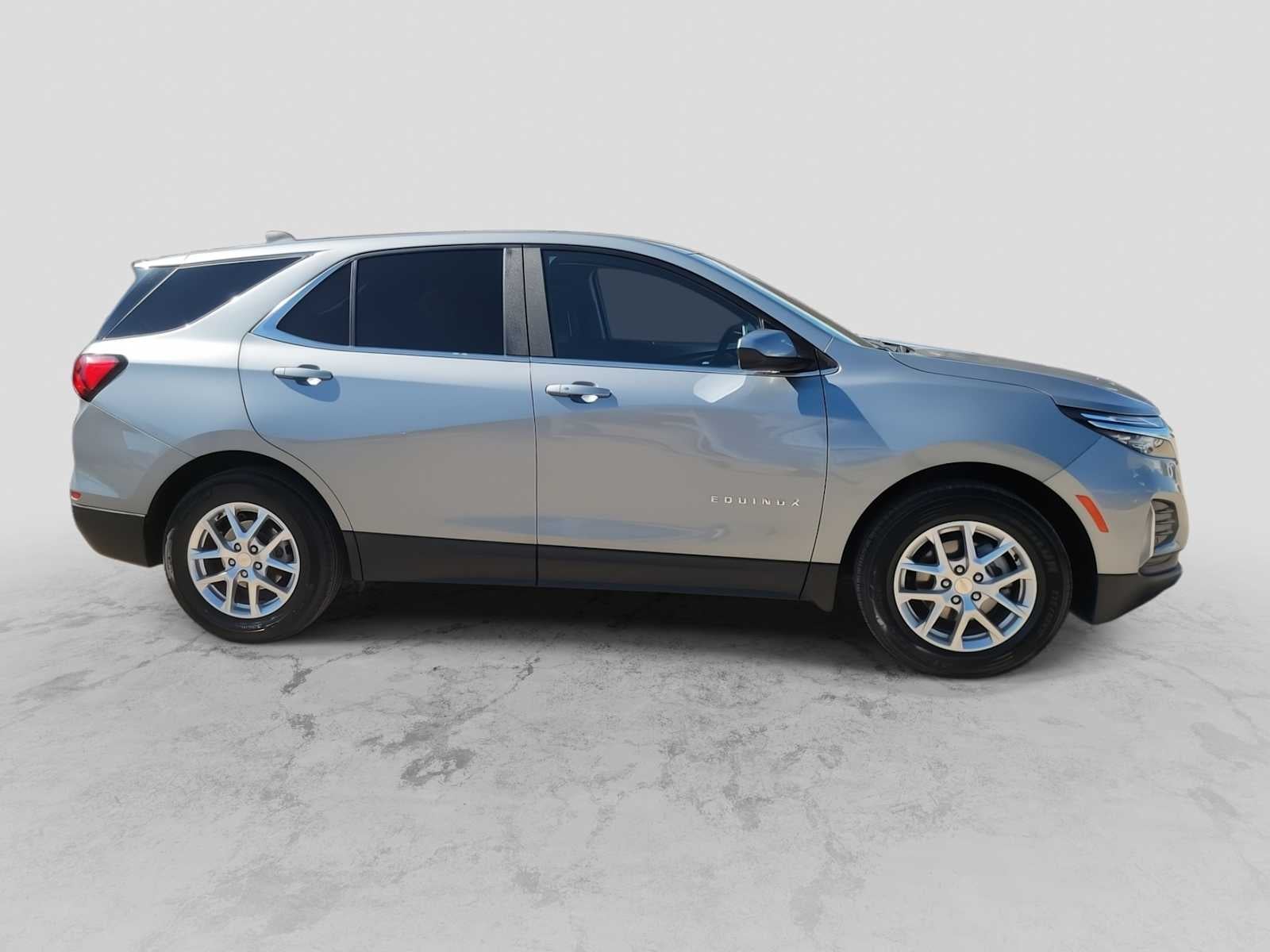 2024 Chevrolet Equinox FWD LT