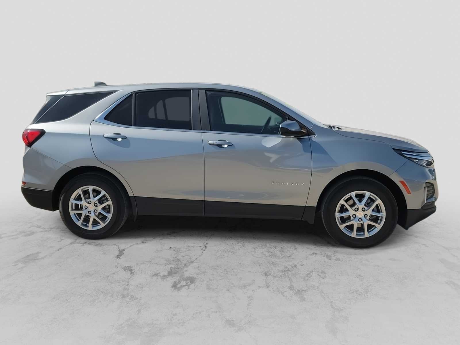 2024 Chevrolet Equinox FWD LT