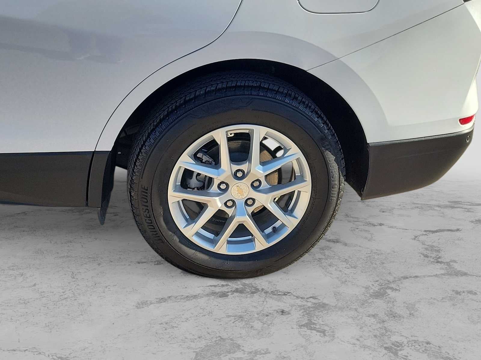 2024 Chevrolet Equinox AWD LT