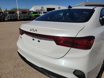 2023 Kia Forte LXS