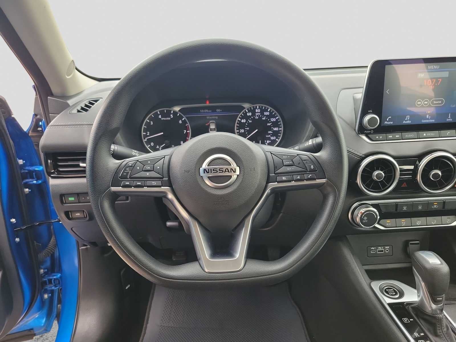 2023 Nissan Sentra SV Xtronic CVT