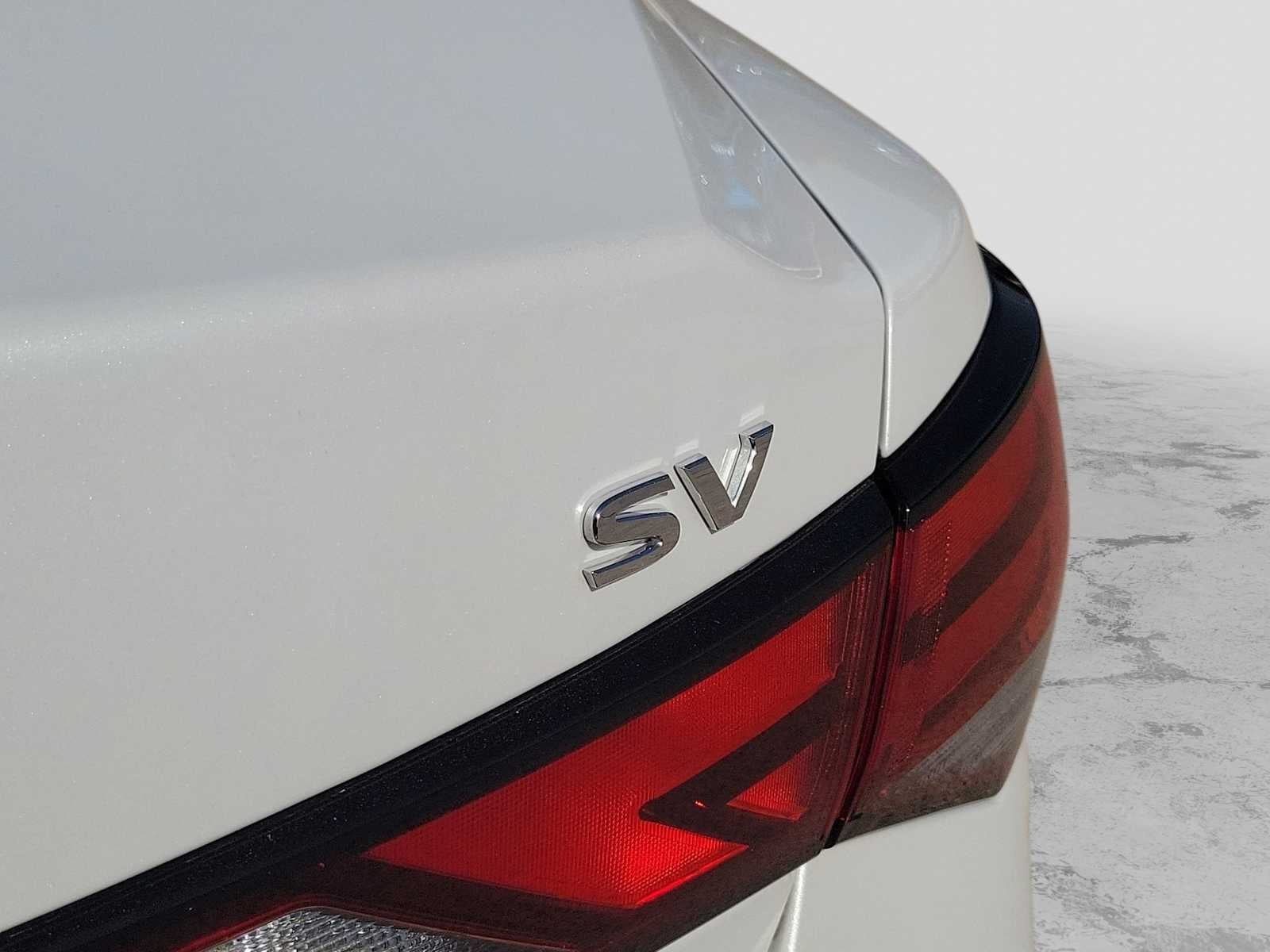 2024 Nissan Sentra SV Xtronic CVT