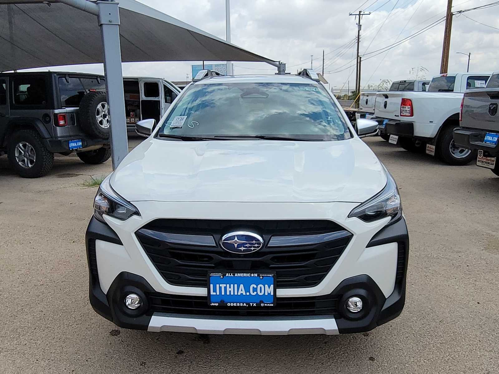 2023 Subaru Outback Touring