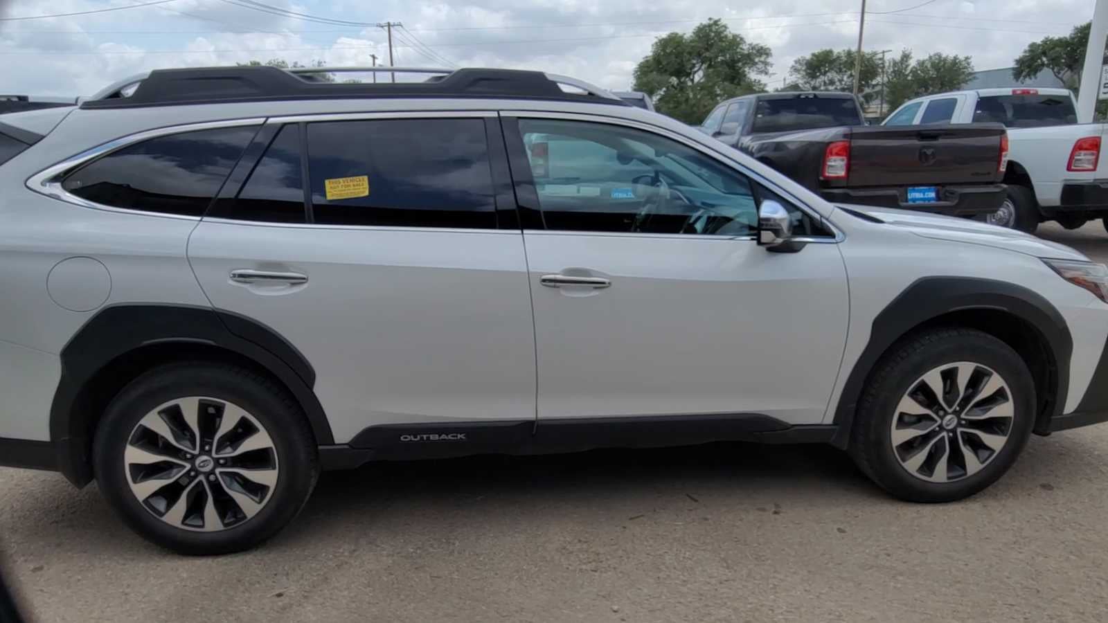2023 Subaru Outback Touring