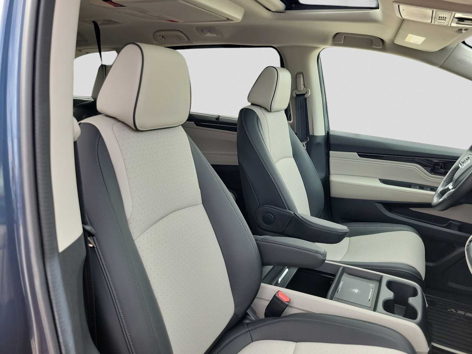 2025 Honda Odyssey Elite