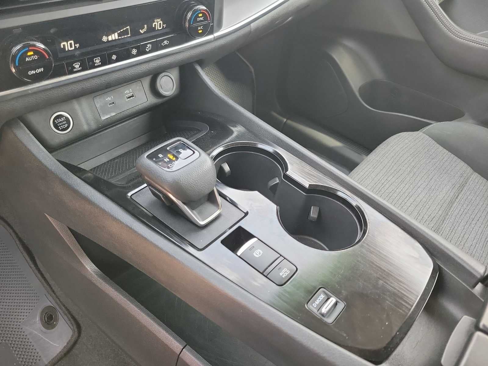 2023 Nissan Rogue SV FWD