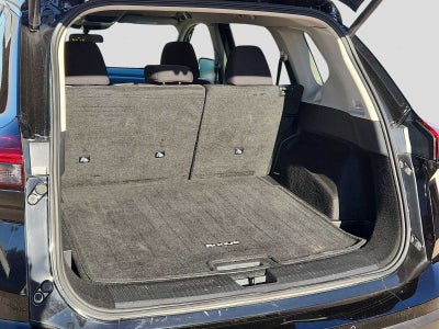 2025 Nissan Rogue SV FWD