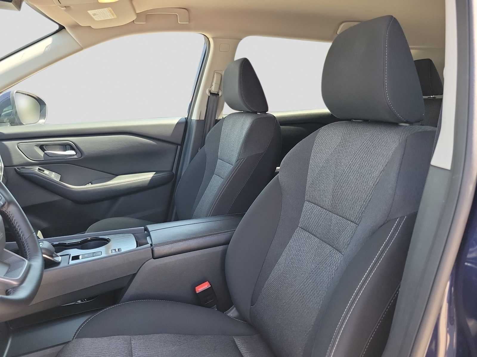 2025 Nissan Rogue SV FWD