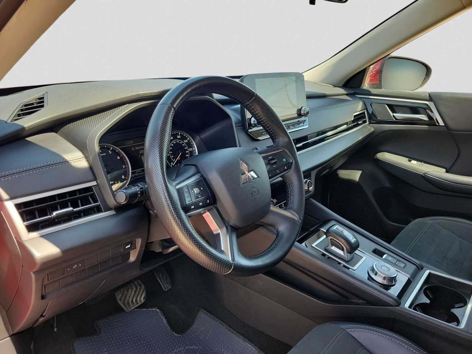 2024 Mitsubishi Outlander SE 2.5 2WD
