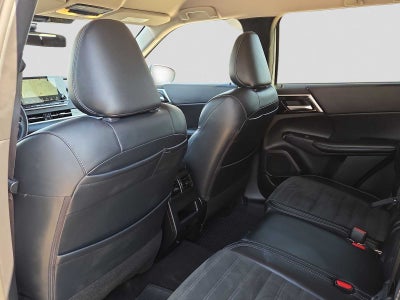 2024 Mitsubishi Outlander SE FWD