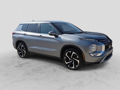 2024 Mitsubishi Outlander SE FWD