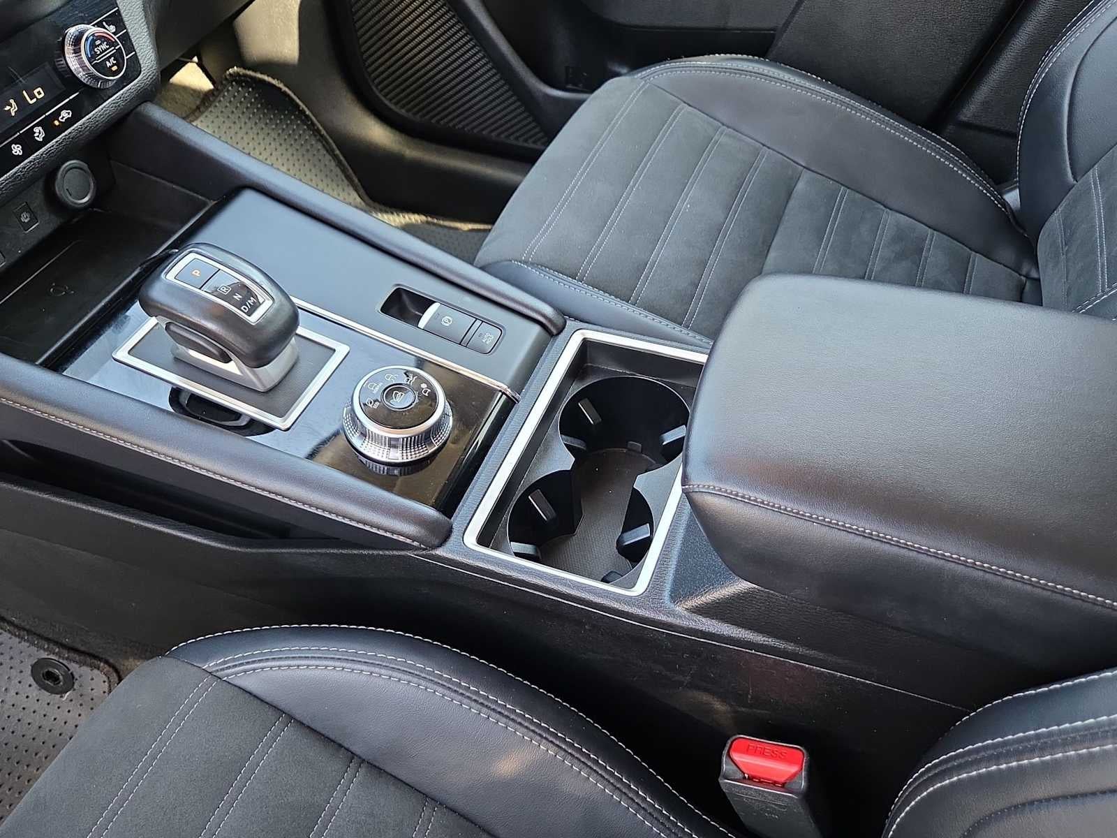 2024 Mitsubishi Outlander SE FWD