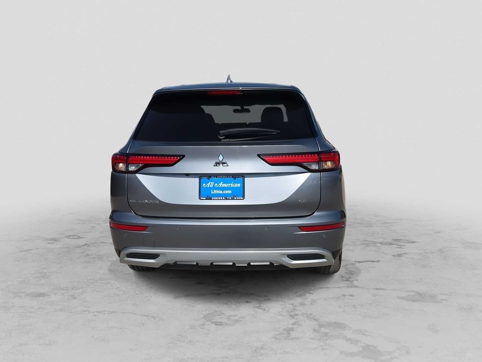 2024 Mitsubishi Outlander SE FWD