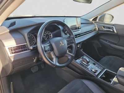 2024 Mitsubishi Outlander SE 2.5 2WD