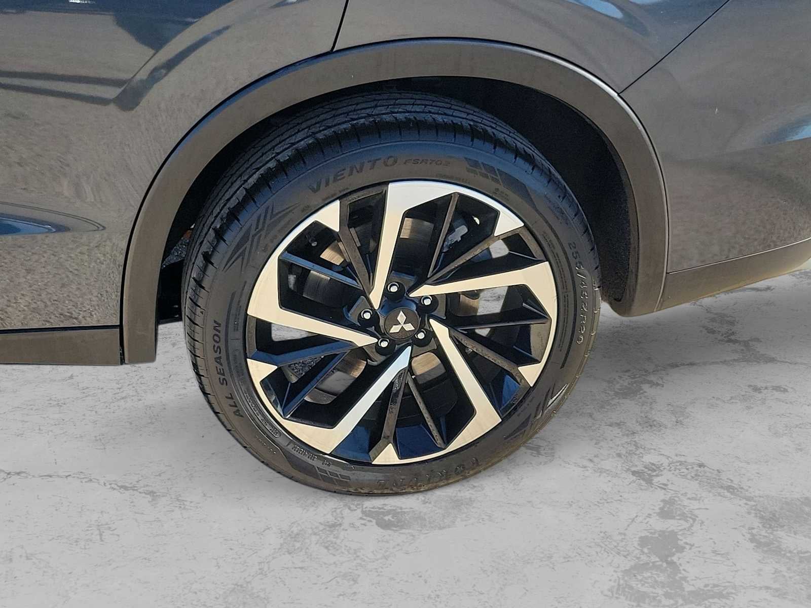 2024 Mitsubishi Outlander SE 2.5 2WD