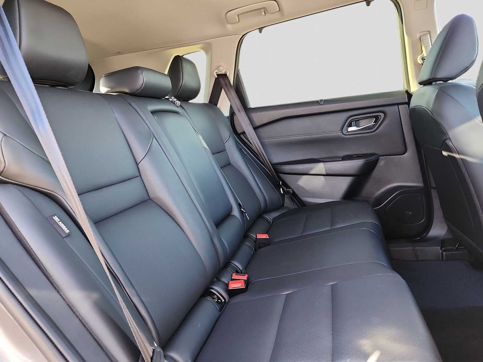 2025 Nissan Rogue SV FWD