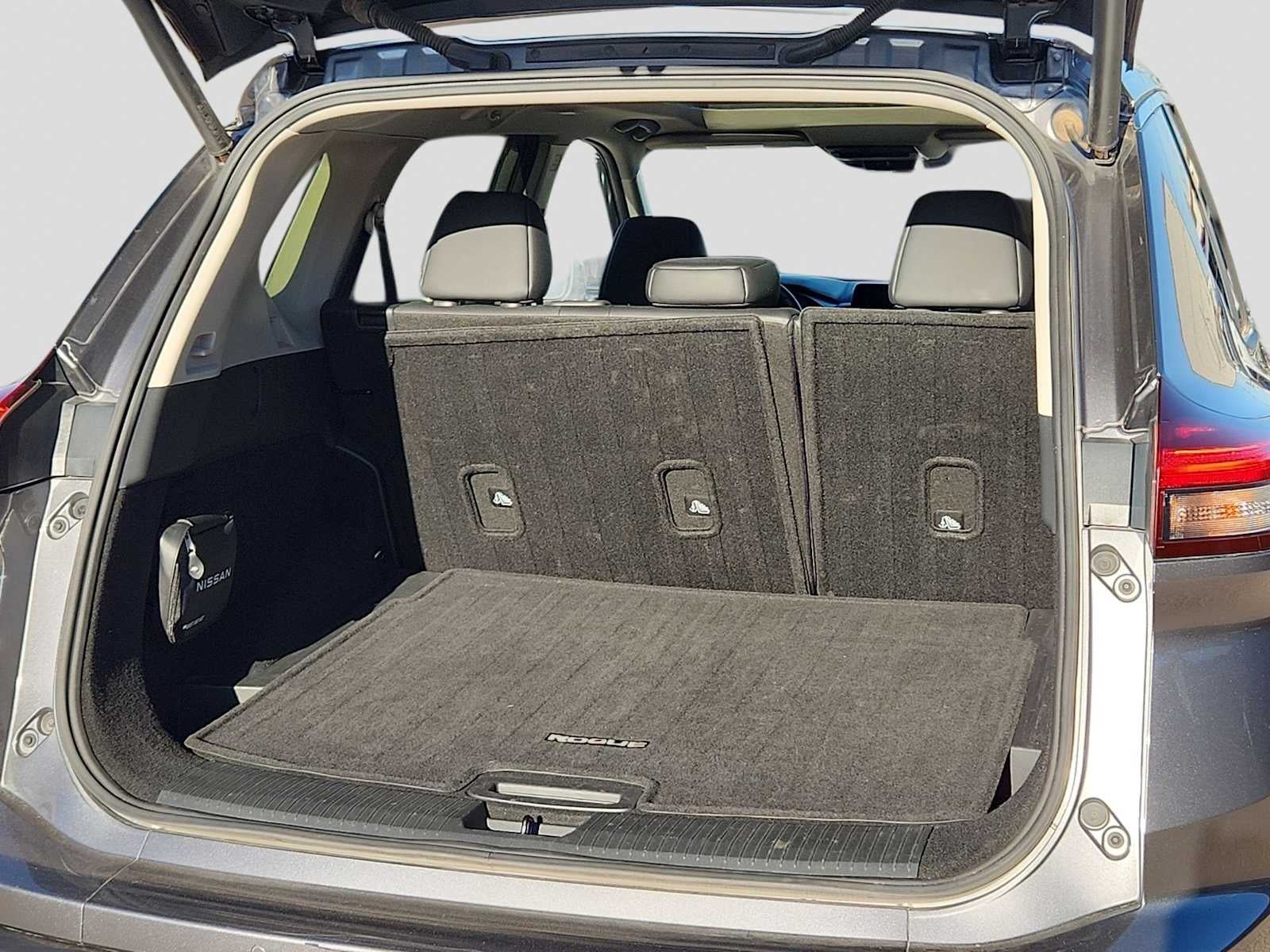 2025 Nissan Rogue SV FWD