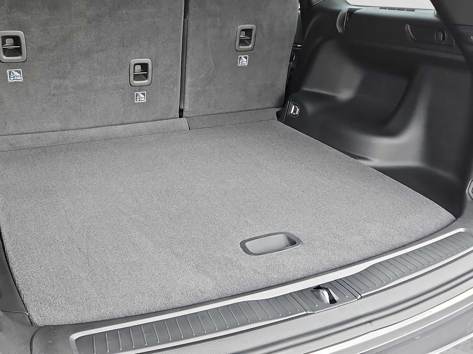 2026 Jeep Grand Cherokee GRAND CHEROKEE LAREDO X 4X2