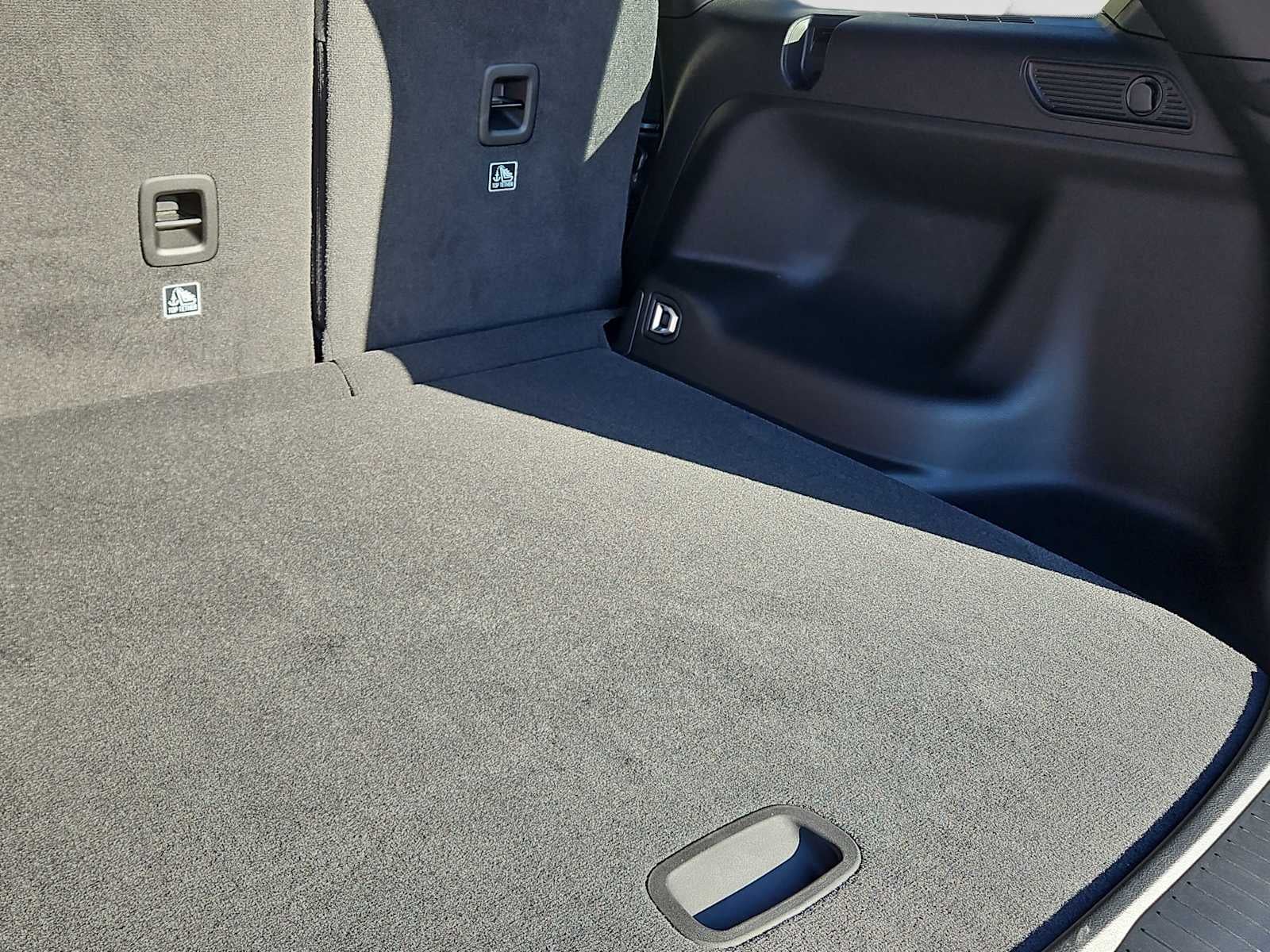 2026 Jeep Grand Cherokee GRAND CHEROKEE LAREDO X 4X2