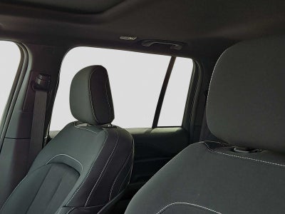 2026 Jeep Grand Cherokee GRAND CHEROKEE LAREDO X 4X2