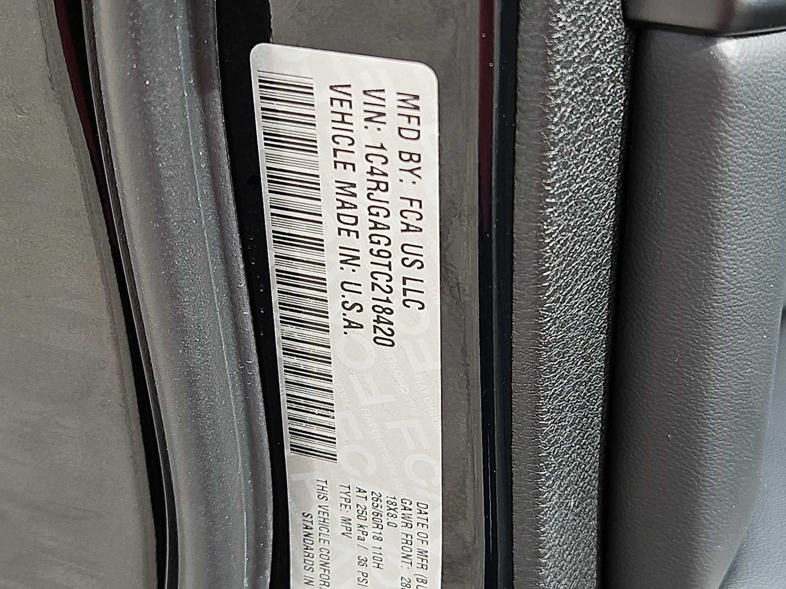 2026 Jeep Grand Cherokee GRAND CHEROKEE LAREDO X 4X2