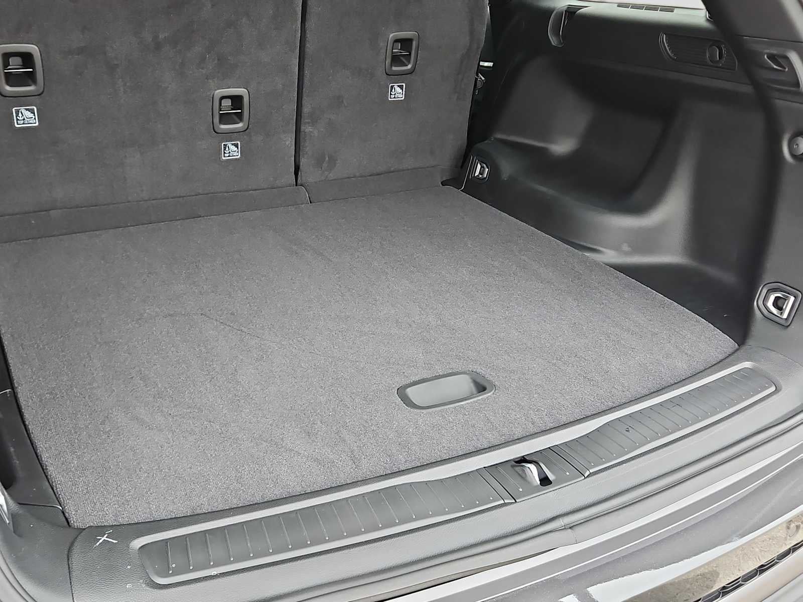 2026 Jeep Grand Cherokee GRAND CHEROKEE LAREDO ALTITUDE 4X2