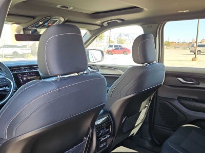 2026 Jeep Grand Cherokee GRAND CHEROKEE L LAREDO X 4X2