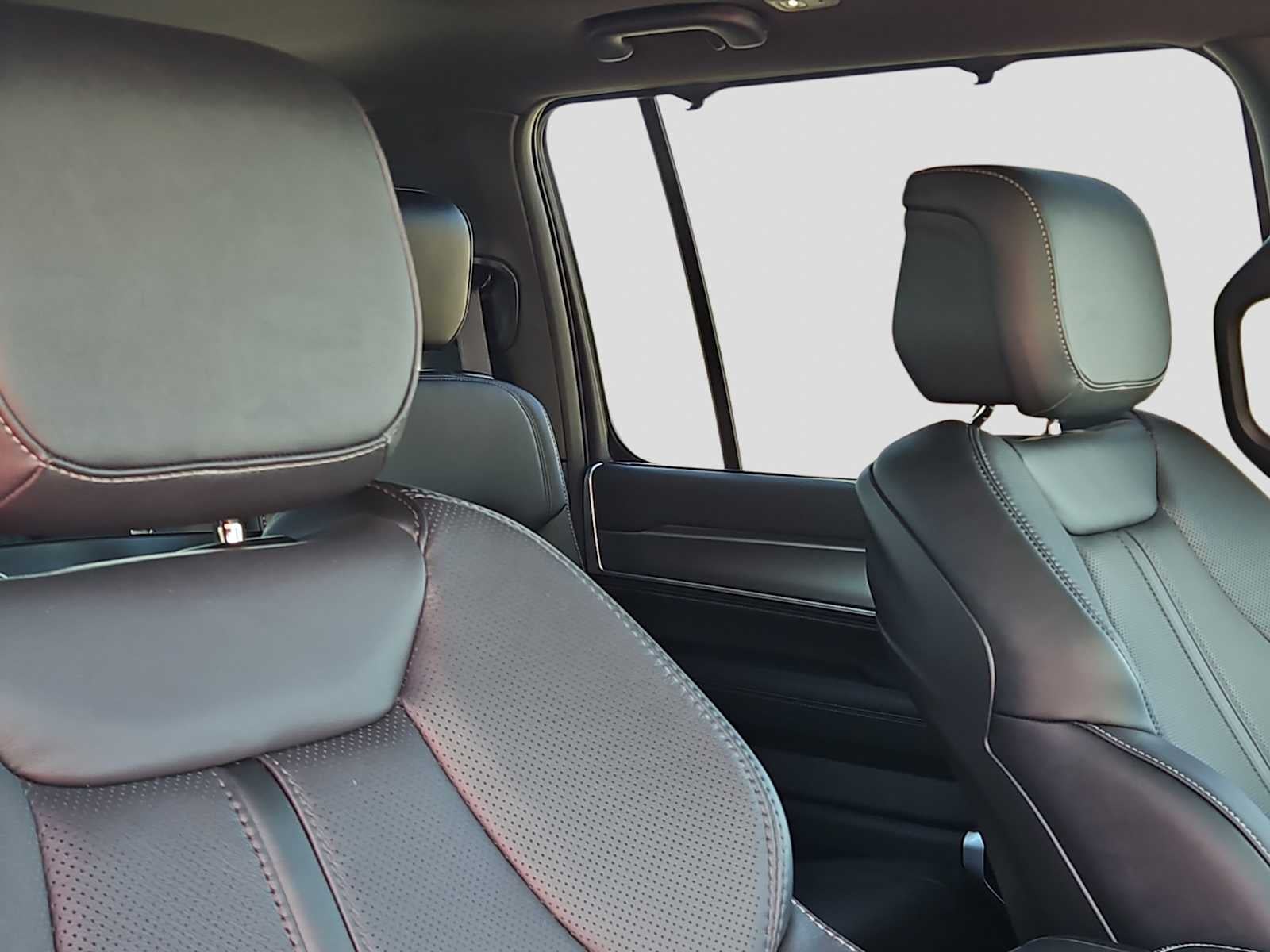 2026 Jeep Grand Wagoneer GRAND WAGONEER LIMITED RESERVE 4X4