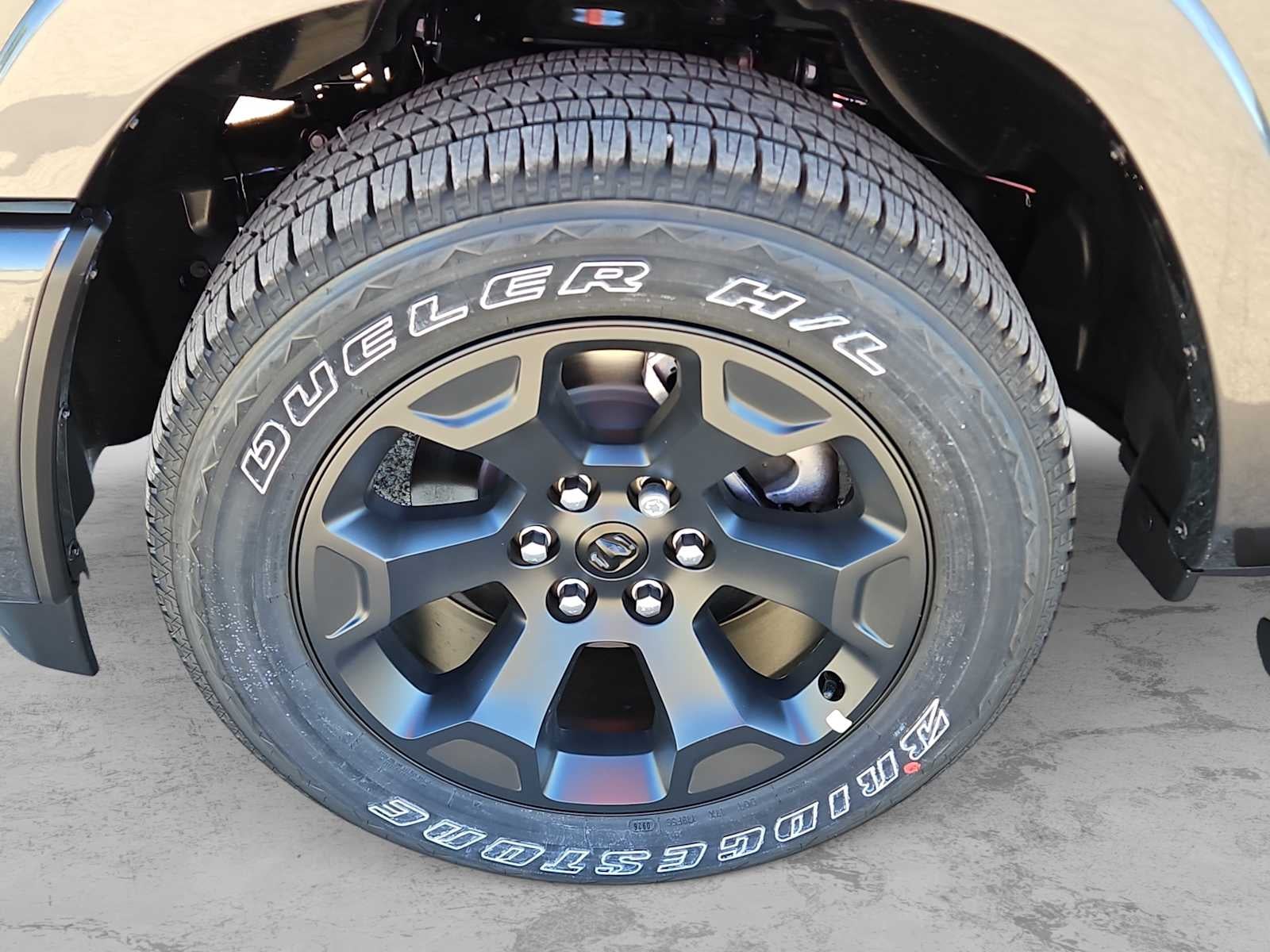 2026 RAM Ram 1500 RAM 1500 LONE STAR CREW CAB 4X2 5'7' BOX