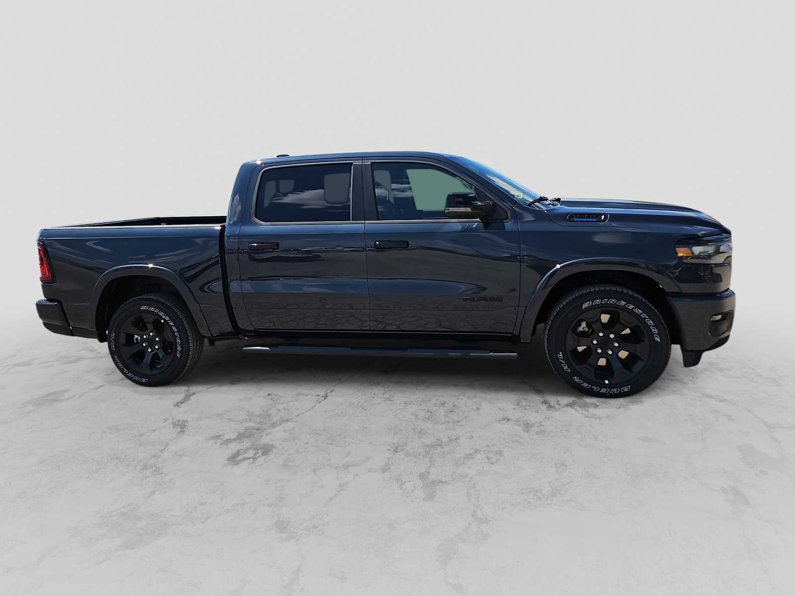 2026 RAM Ram 1500 RAM 1500 LONE STAR CREW CAB 4X2 5'7' BOX