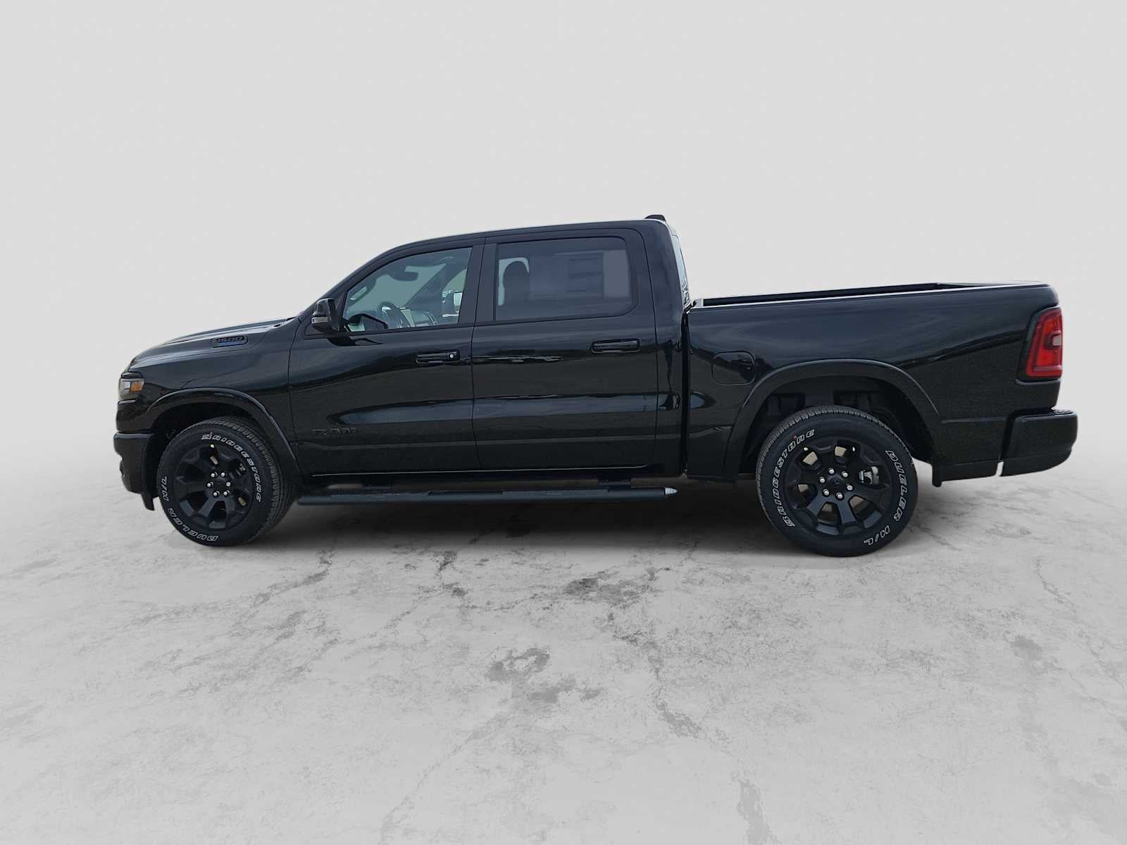 2026 RAM Ram 1500 RAM 1500 LONE STAR CREW CAB 4X2 5'7' BOX