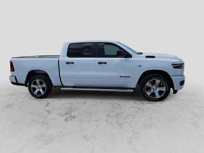 2026 RAM 1500 RAM 1500 EXPRESS CREW CAB 4X2 5'7' BOX