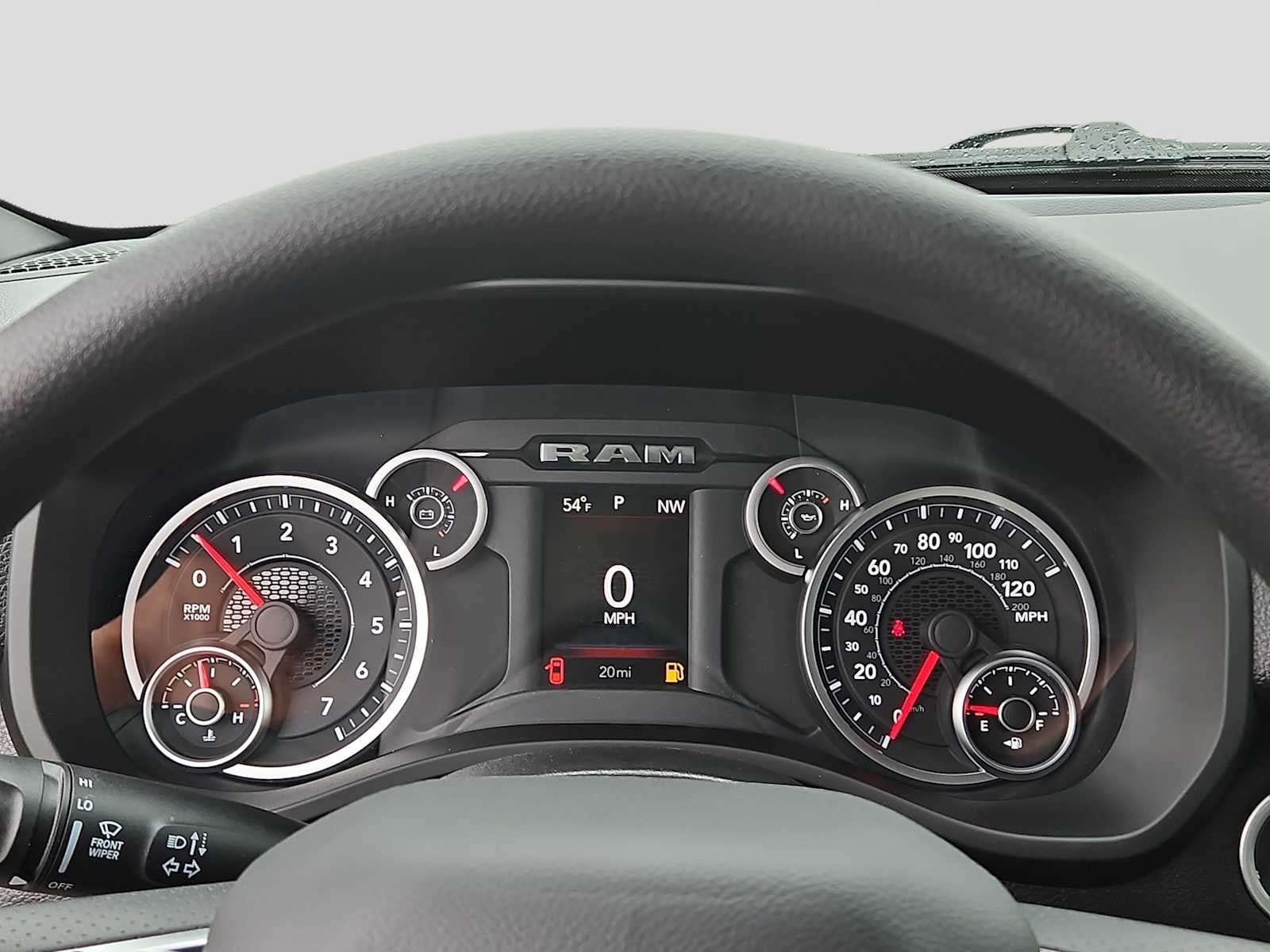 2026 RAM Ram 1500 RAM 1500 EXPRESS CREW CAB 4X2 5'7' BOX