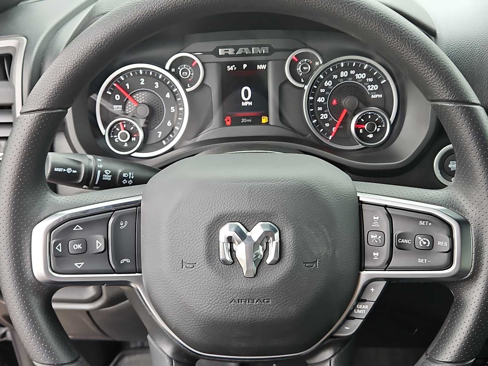 2026 RAM Ram 1500 RAM 1500 EXPRESS CREW CAB 4X2 5'7' BOX