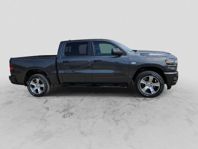 2026 RAM Ram 1500 RAM 1500 EXPRESS CREW CAB 4X2 5'7' BOX