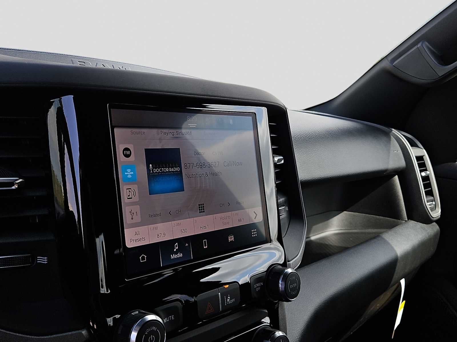 2026 RAM Ram 1500 RAM 1500 EXPRESS CREW CAB 4X2 5'7' BOX