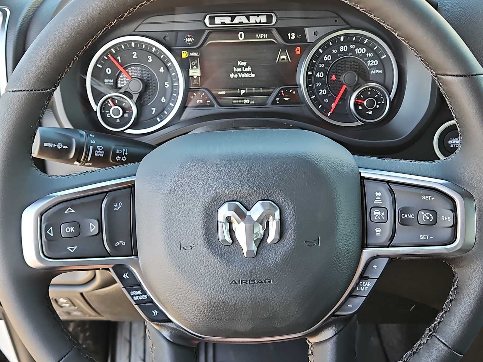 2026 RAM Ram 1500 RAM 1500 LONE STAR CREW CAB 4X4 5'7' BOX