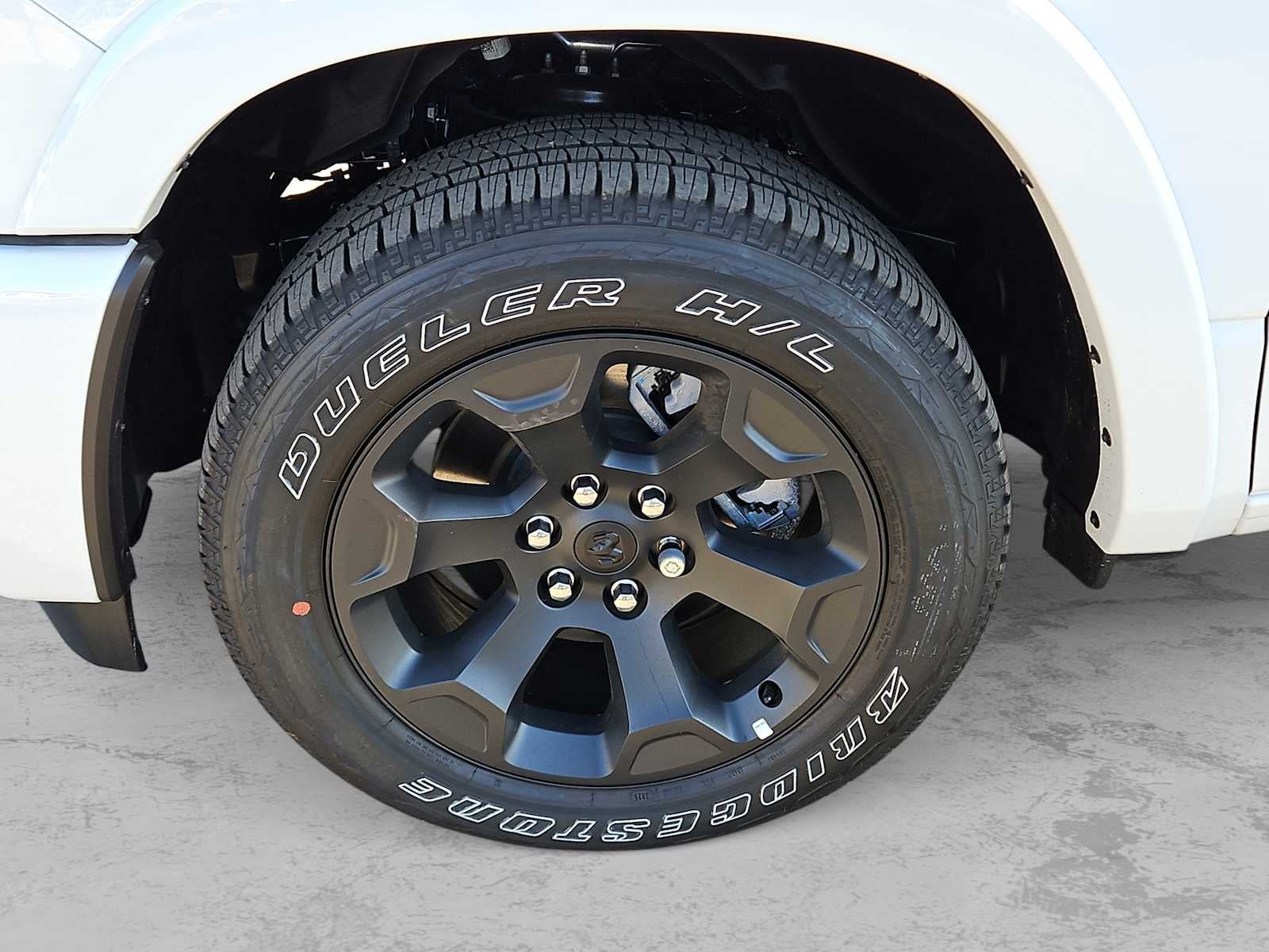 2026 RAM Ram 1500 RAM 1500 LONE STAR CREW CAB 4X4 5'7' BOX